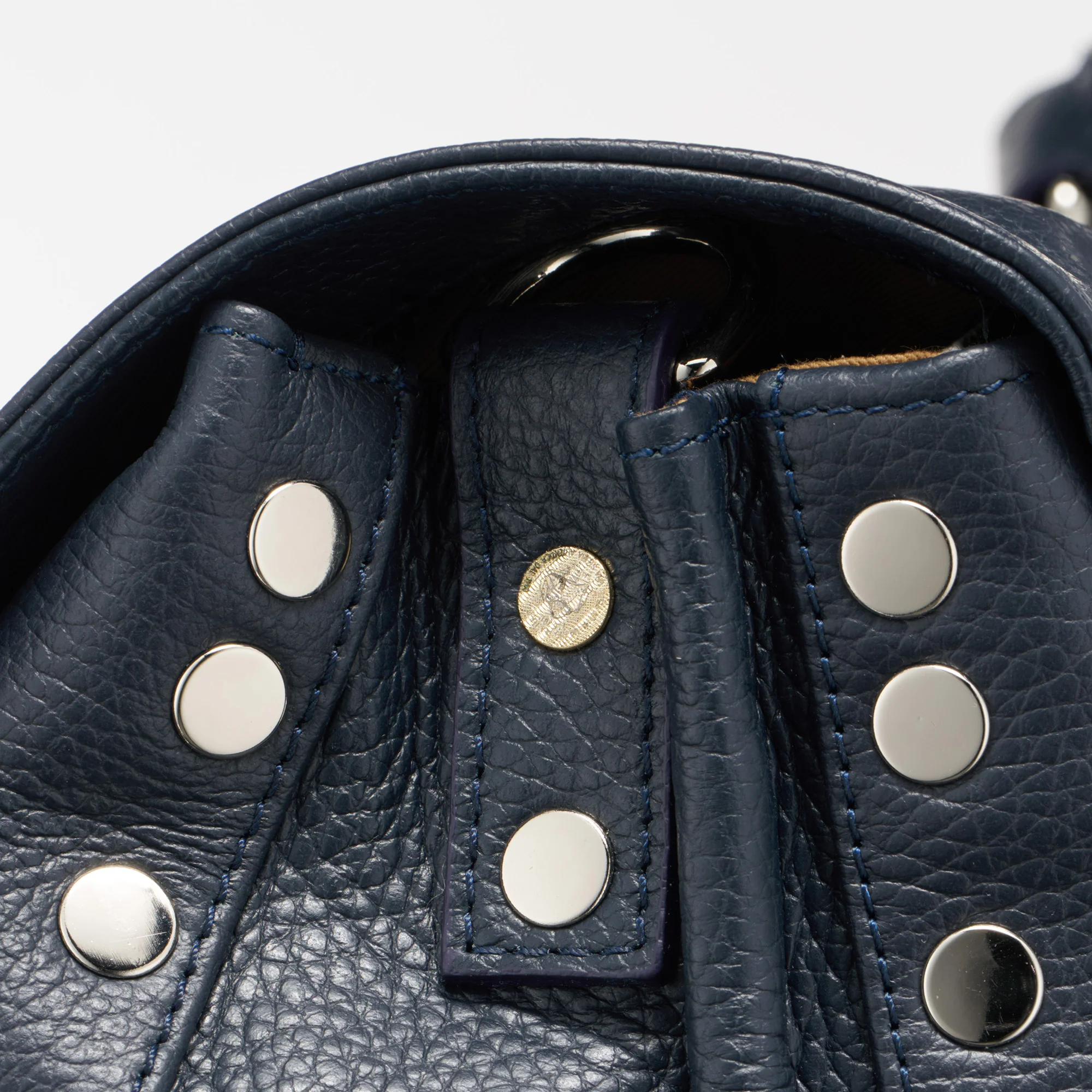 BORSA POSTINA® MEDIUM IN PELLE MARTELLATA DARK NAVY - Image 5